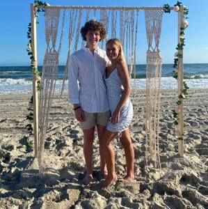 Meet your Posher, Livi